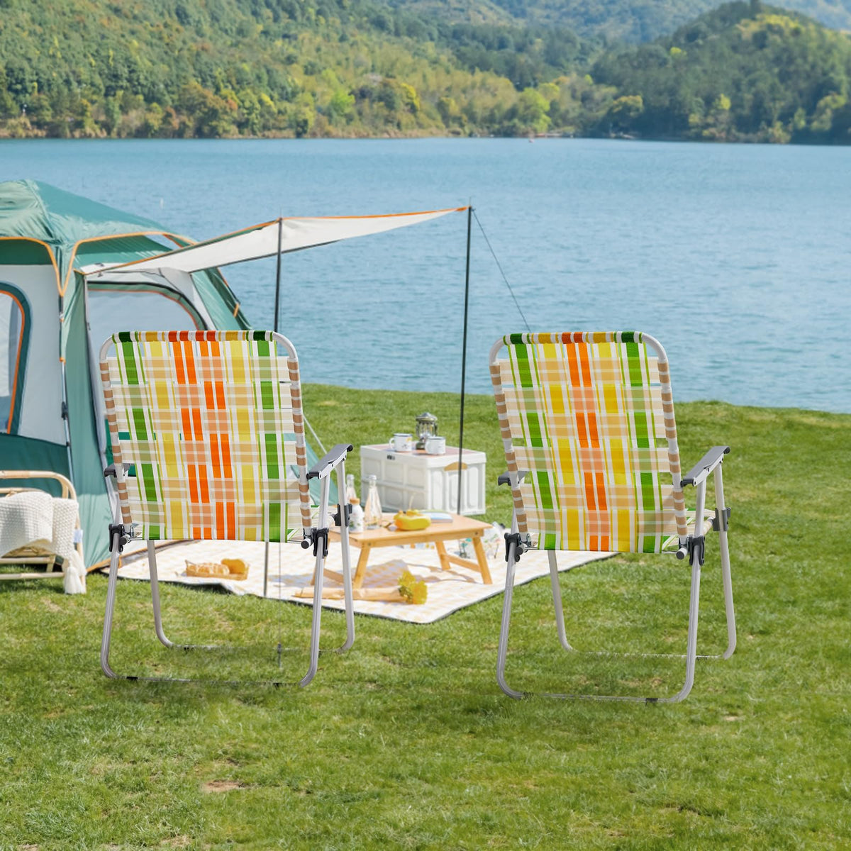 2 Pcs Lightweight Folding Beach Chairs with Armrests X5668